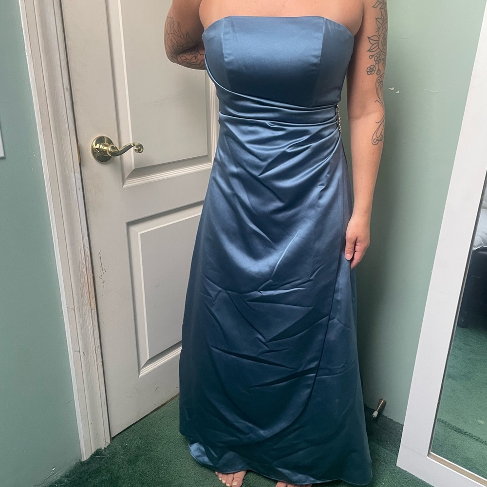 David's Bridal Blue Ruched Strapless Gown